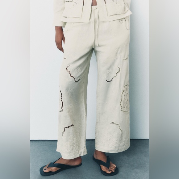NWOT Zara Cream Wide-Leg Embroidered Cutwork Pants ZW Collection S  *Orig $109 - Picture 3 of 7